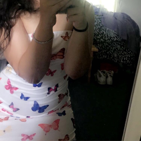 Mini butterfly dress 🦋💞 - Picture 4 of 4